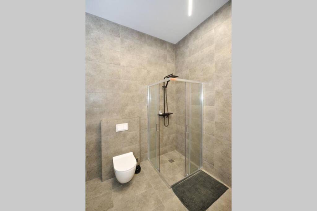 Salia Kauno Centro Apartman Kaunas Kültér fotó